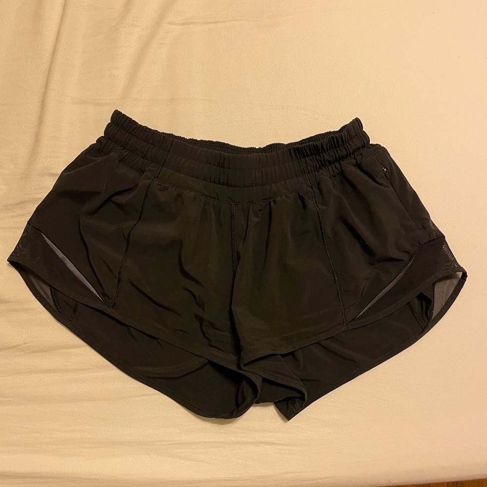 Black lululemon hotty hot shorts